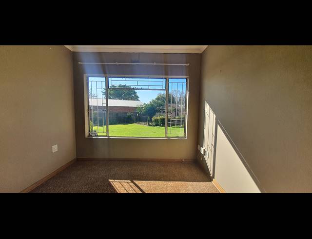 4 BEDROOM HOUSE FOR SALE IN RENSBURG